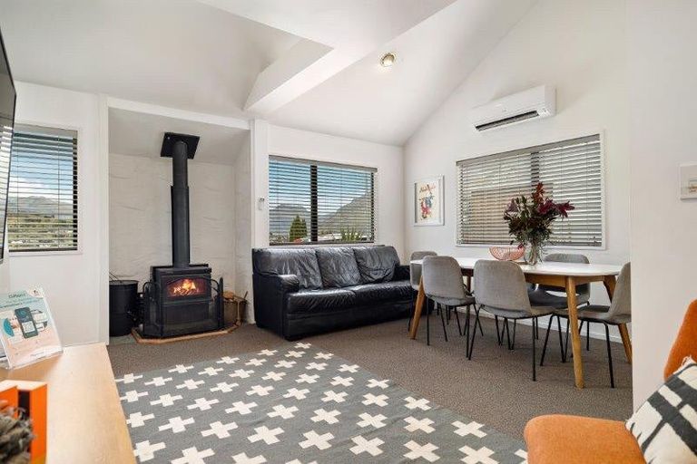 Photo of property in 402 Frankton Road, Queenstown, 9300