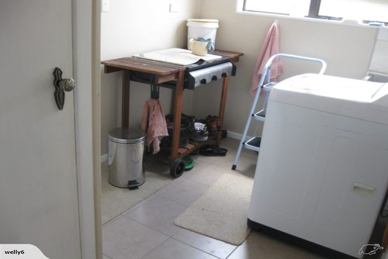 Photo of property in 272 Dowse Drive, Maungaraki, Lower Hutt, 5010