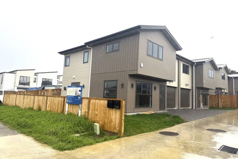 Photo of property in 44b Innismara Avenue, Wattle Downs, Auckland, 2103