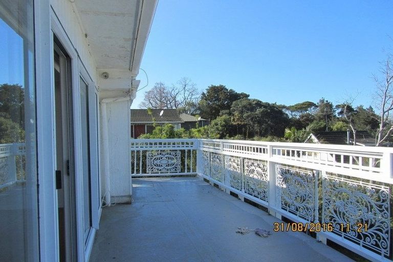 Photo of property in 51 Peach Road, Glenfield, Auckland, 0629
