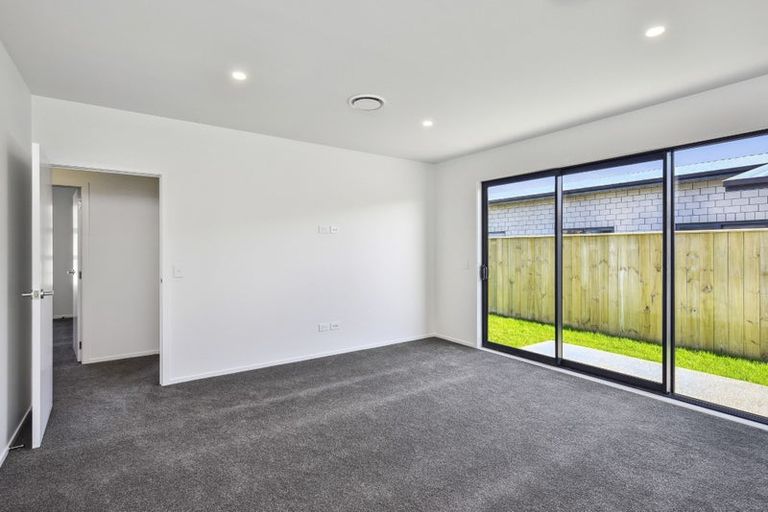 Photo of property in 23 Hudson Place, Paraparaumu, 5032