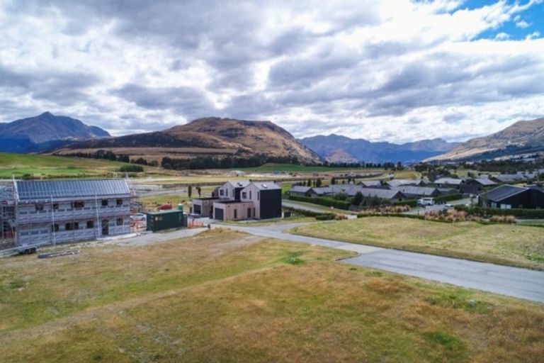 Photo of property in 23 Soudley Court, Jacks Point, Queenstown, 9371