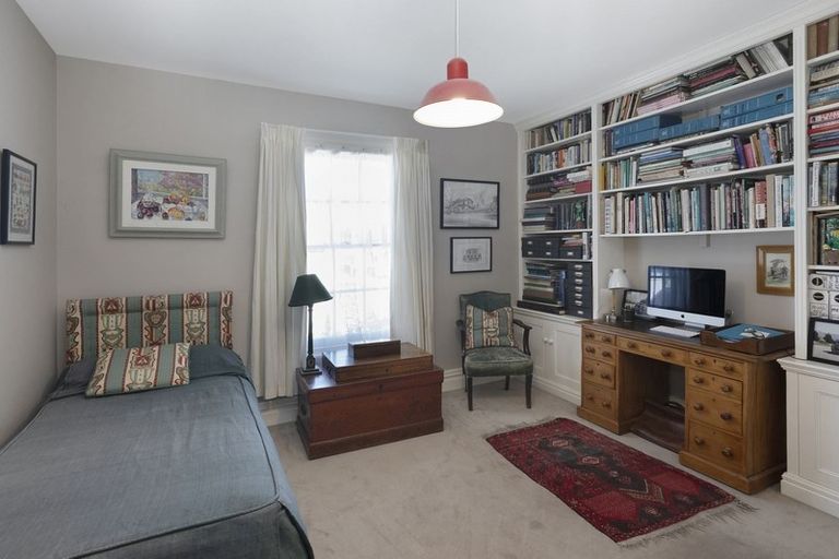 Photo of property in 54 Fendalton Road, Fendalton, Christchurch, 8014