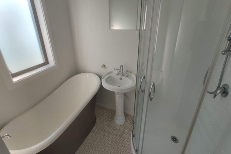 Photo of property in 111 North Belt, Lincoln, 7608