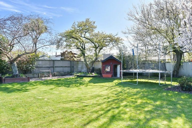 Photo of property in 58 Kowhai Avenue, Rangiora, 7400