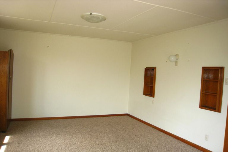 Photo of property in 33 Hill View Crescent, Highfield, Timaru, 7910