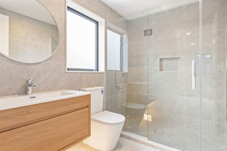 Photo of property in 39 Clara Road, Silverdale, 0932