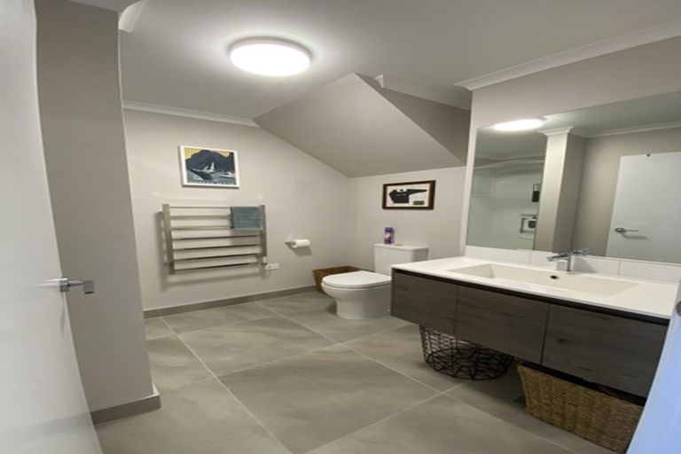 Photo of property in 7 Whiri Lane, Hobsonville, Auckland, 0616