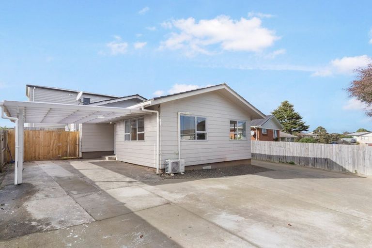 Photo of property in 28 Poutini Place, Manurewa, Auckland, 2102