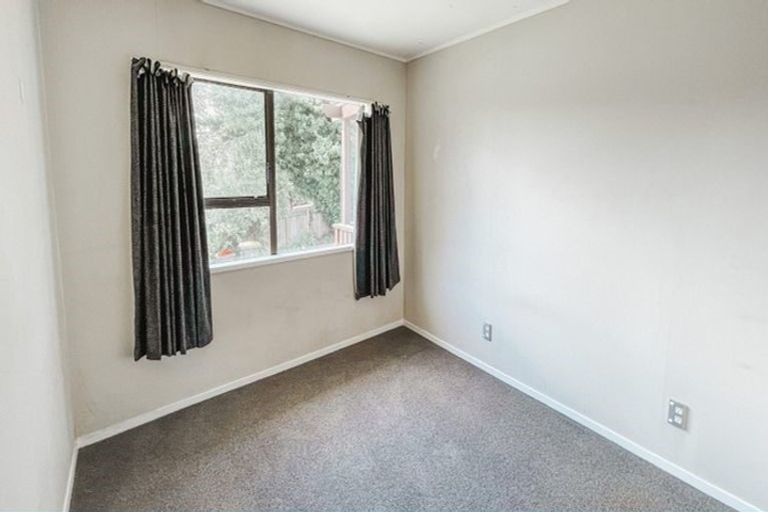 Photo of property in 2/47 Charntay Avenue, Clover Park, Auckland, 2019