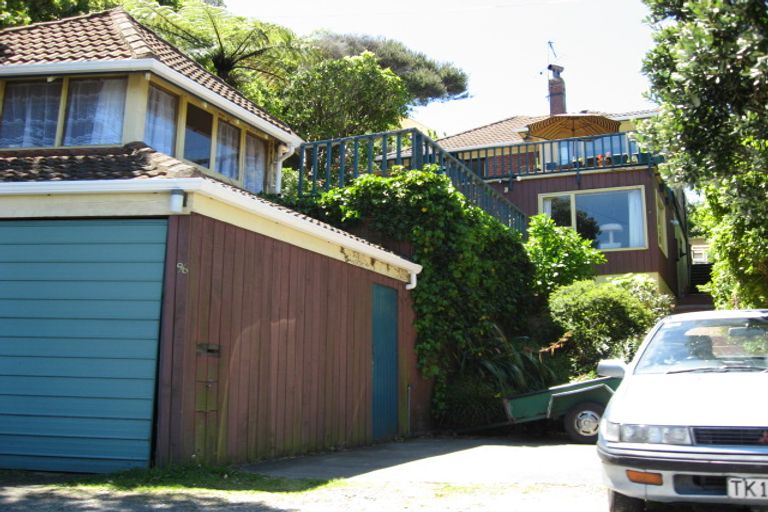 Photo of property in 96 Onslow Road, Khandallah, Wellington, 6035