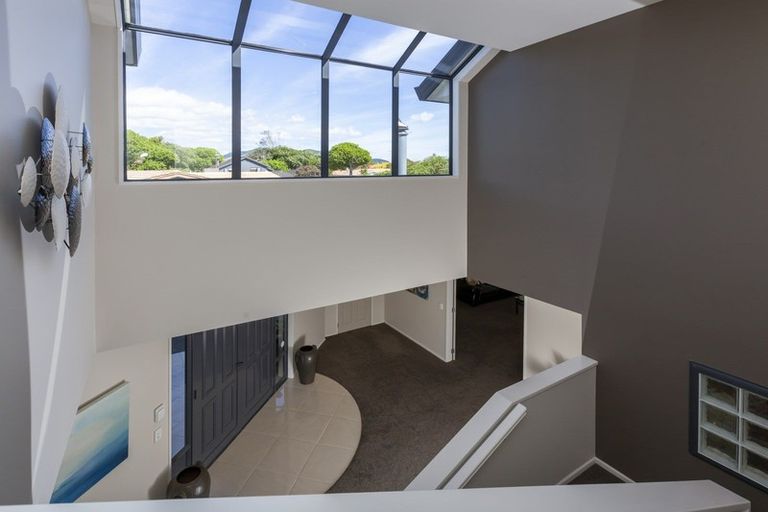 Photo of property in 17 Windsor Avenue, Waikanae, 5036