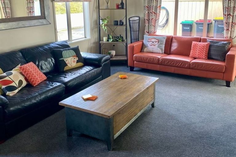 Photo of property in 150a Avonhead Road, Avonhead, Christchurch, 8042