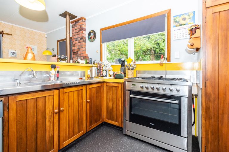 Photo of property in 77 Shelley Road, Whataupoko, Gisborne, 4010