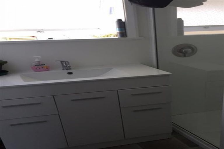 Photo of property in 74 Whakarewa Street, Motueka, 7120