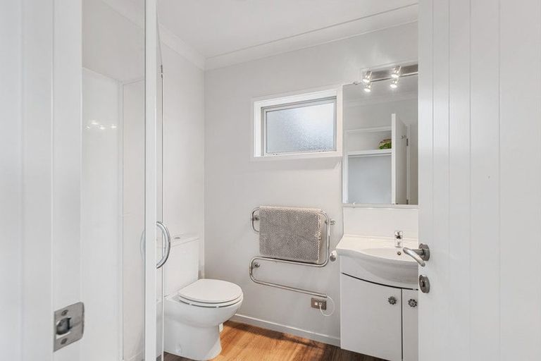 Photo of property in 4 Swanton Drive, Huntsbury, Christchurch, 8022