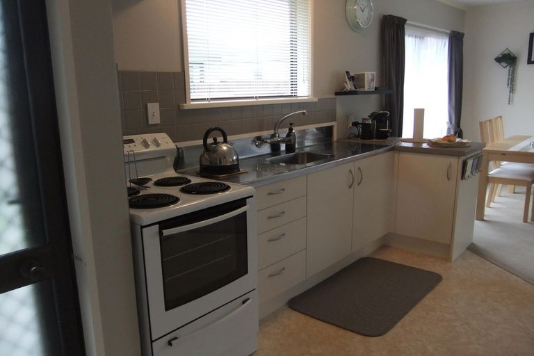 Photo of property in 60a Moore Street, Leamington, Cambridge, 3432