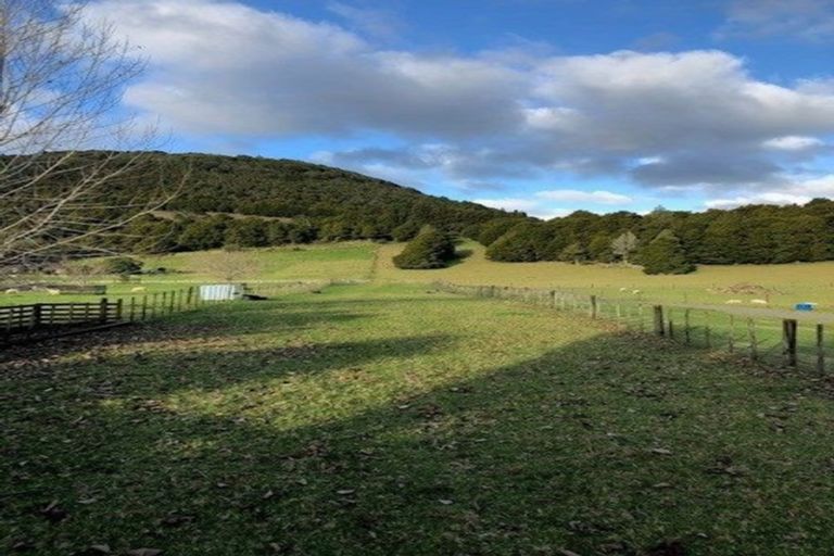 Photo of property in 75 Snooks Road, Maungatapere, Whangarei, 0179