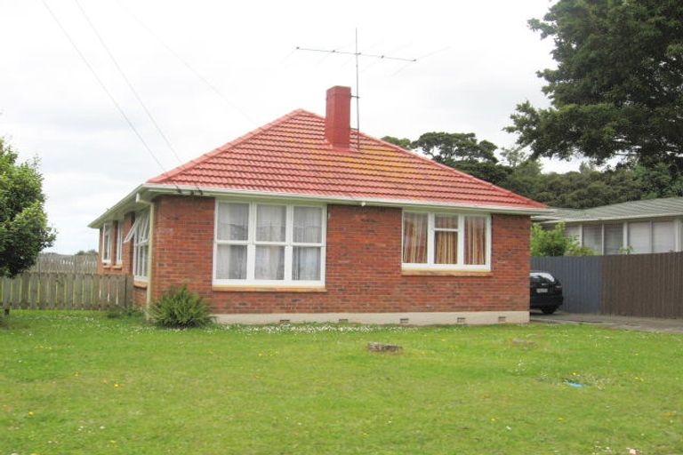 Photo of property in 35 Rosehill Drive, Rosehill, Papakura, 2113