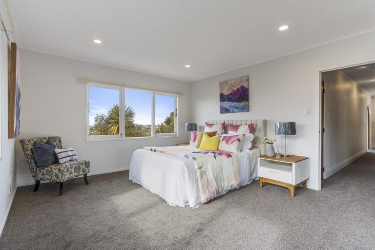 Photo of property in 35 Gretel Place, Hillcrest, Auckland, 0627