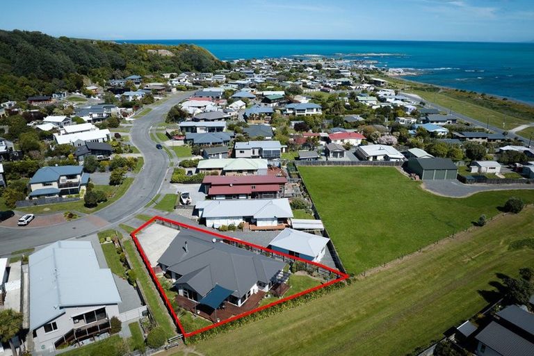 Photo of property in 55 Kotuku Road, South Bay, Kaikoura, 7300
