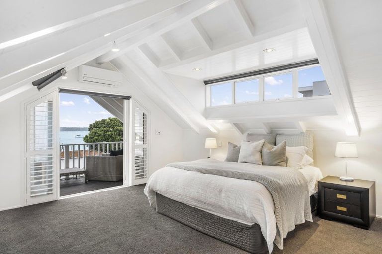 Photo of property in 20 King Edward Parade, Devonport, Auckland, 0624