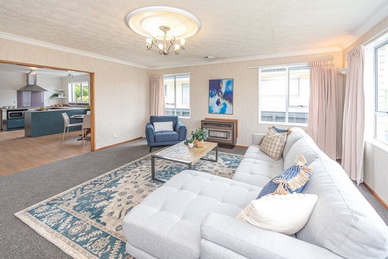 Photo of property in 43 Exeter Crescent, Springvale, Whanganui, 4501