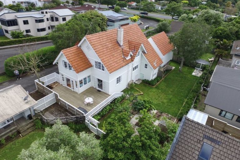 Photo of property in 156 Pembroke Street, Hamilton Lake, Hamilton, 3204