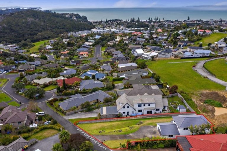 Photo of property in 28 Rakau Views, Orewa, 0931