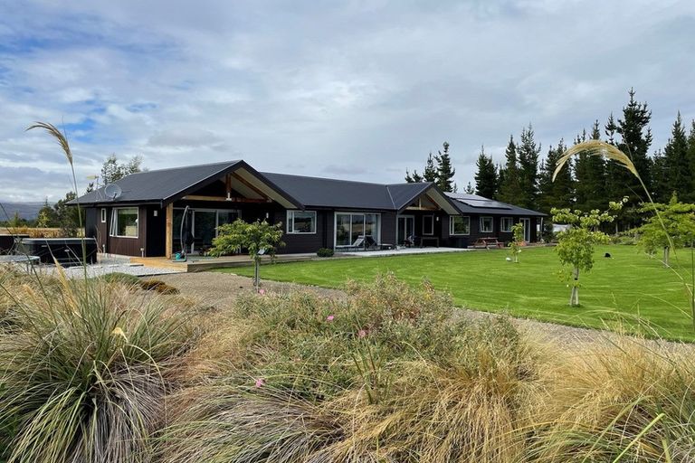 Photo of property in 272 Letts Gully Road, Letts Gully, Alexandra, 9393