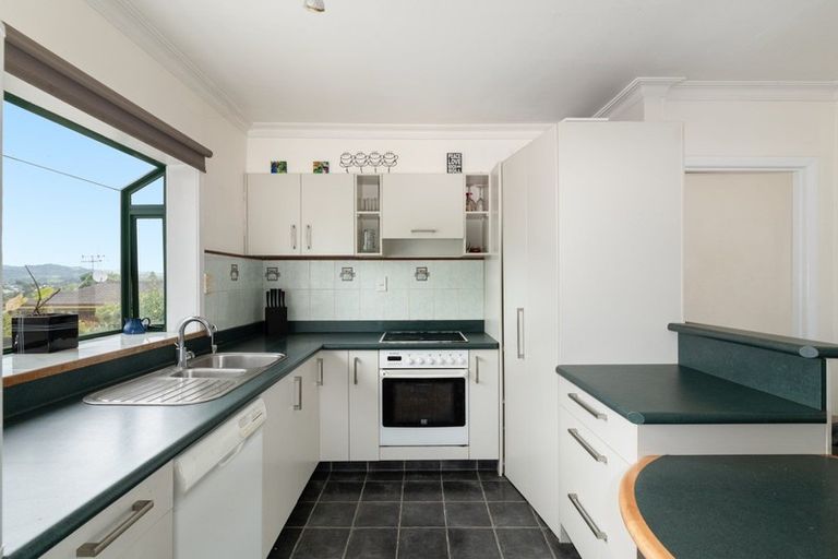 Photo of property in 2 Cambridge Road, Judea, Tauranga, 3110