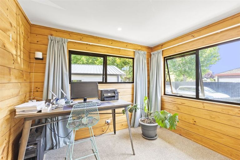 Photo of property in 24 Wiremu Street, Redwood, Christchurch, 8051