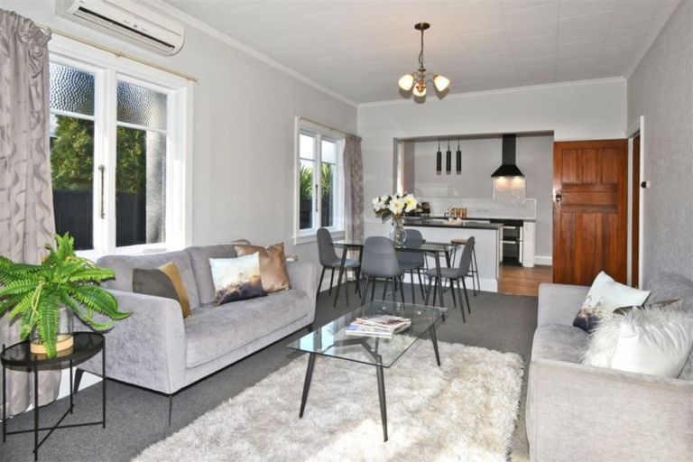 Photo of property in 26 Poulton Avenue, Richmond, Christchurch, 8013