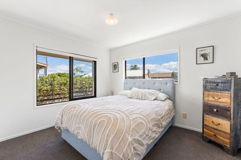 Photo of property in 30 Percy Road, Papamoa Beach, Papamoa, 3118