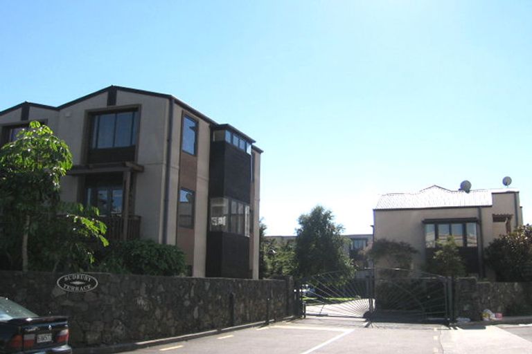 Photo of property in 8 Sudbury Terrace, Parnell, Auckland, 1010