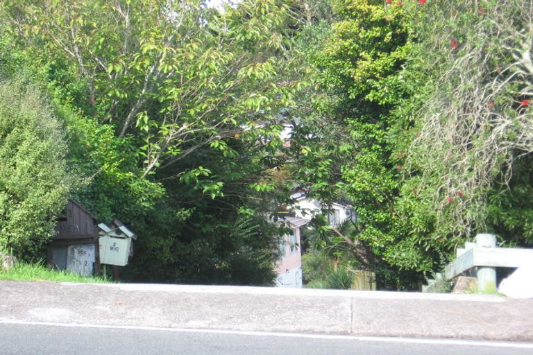 Photo of property in 95 Captain Scott Road, Glen Eden, Auckland, 0602