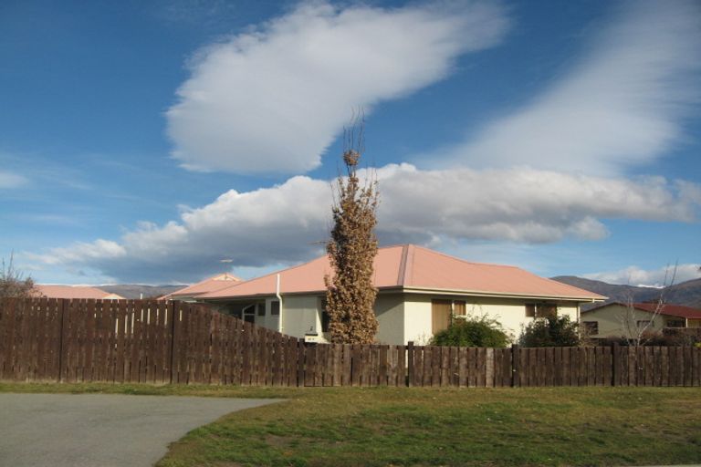 Photo of property in 24c Melmore Terrace, Cromwell, 9310