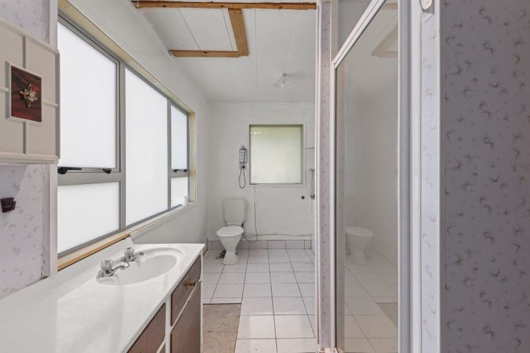 Photo of property in 20 Grey Street, Marton, 4710