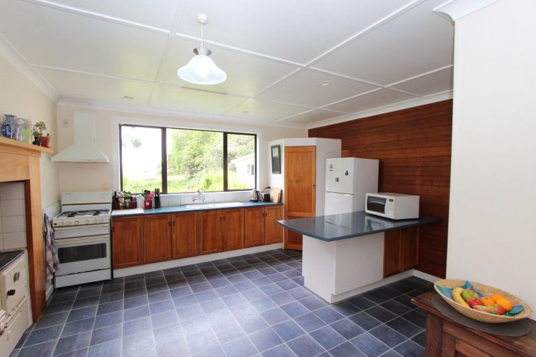 Photo of property in 456 Te Apiti Road, Elsthorpe, Havelock North, 4295