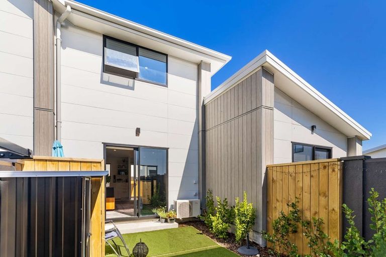 Photo of property in 14/232 Marine Parade, New Brighton, Christchurch, 8061