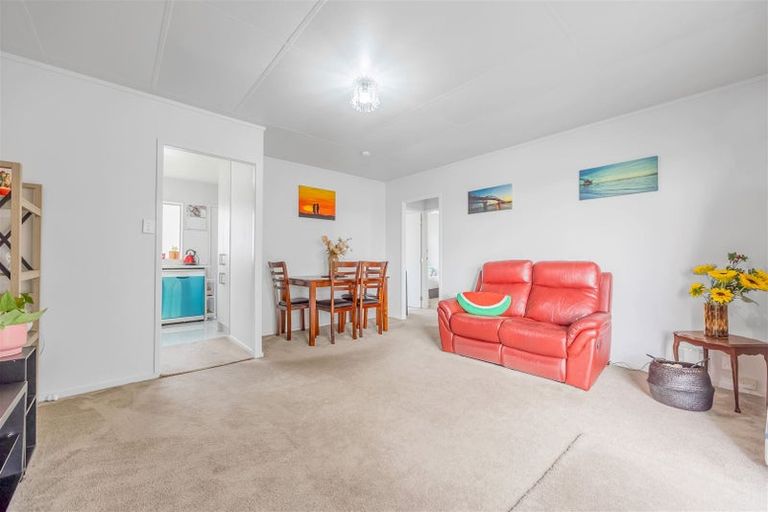 Photo of property in 5/98 Birkdale Road, Birkdale, Auckland, 0626