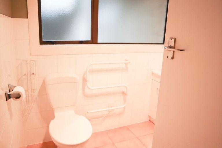 Photo of property in 1 Woodend Road, Woodend, 7610