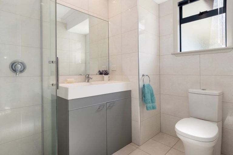 Photo of property in 15 La Colina Place, Bethlehem, Tauranga, 3110