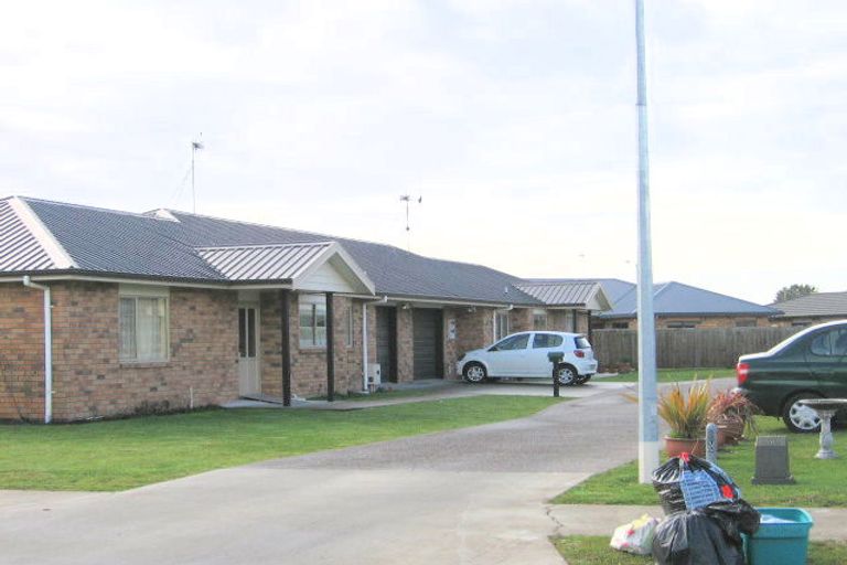 Photo of property in 7 Kittyhawk Place, Melville, Hamilton, 3206