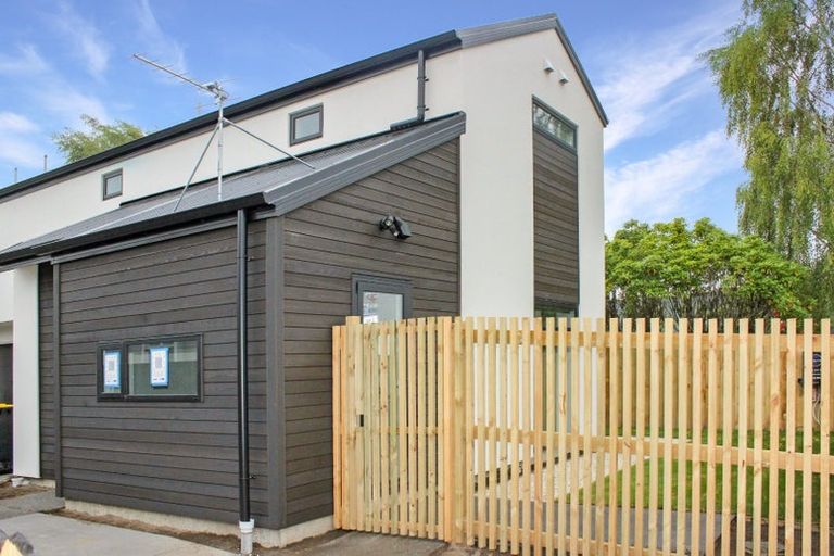 Photo of property in 199a Hills Road, Edgeware, Christchurch, 8013