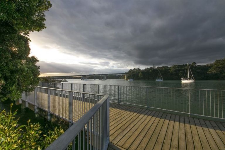 Photo of property in 305/2 Onekiritea Road, Hobsonville, Auckland, 0616