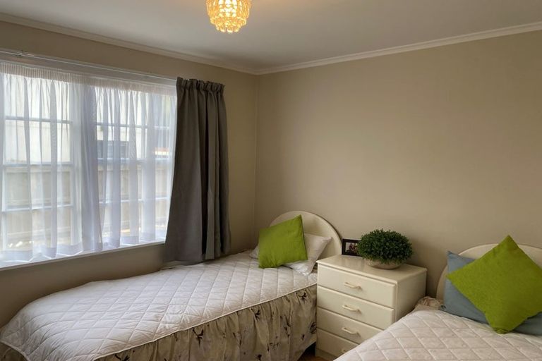 Photo of property in 1/95 Whites Line East, Waiwhetu, Lower Hutt, 5010