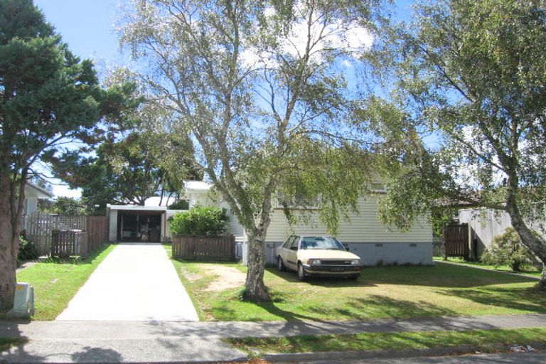 Photo of property in 33 Blueberry Grove, Timberlea, Upper Hutt, 5018