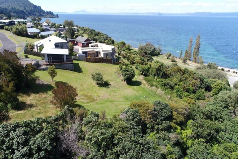Photo of property in 18 Te Amio Place, Kuratau, Turangi, 3381