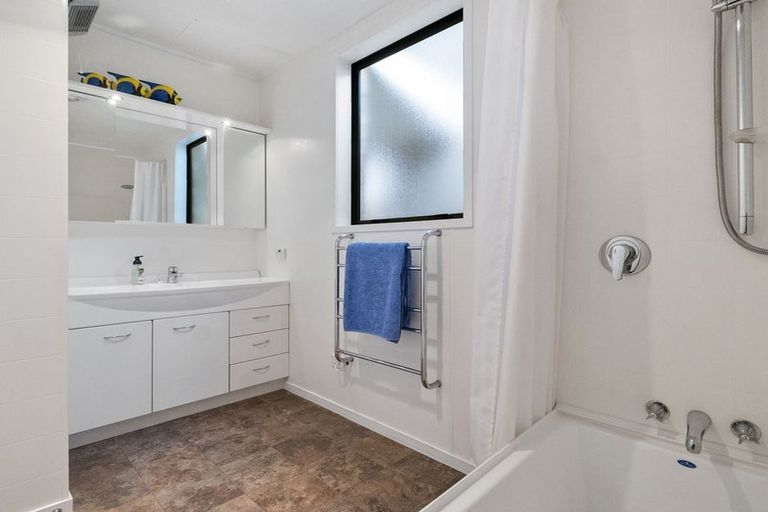 Photo of property in 12 Elizabeth Avenue, East Taieri, Mosgiel, 9024